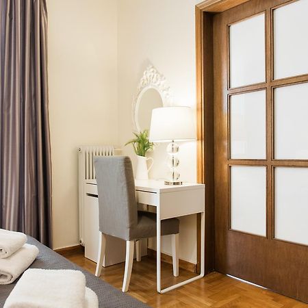 Athenian Home By Livin Urbban ภายนอก รูปภาพ